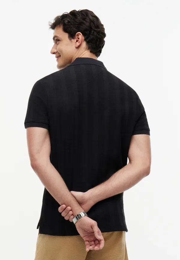 Поло Tommy Hilfiger Vertical Tonal Stripe Reg Polo Elevated Essentials, черный — фото 3