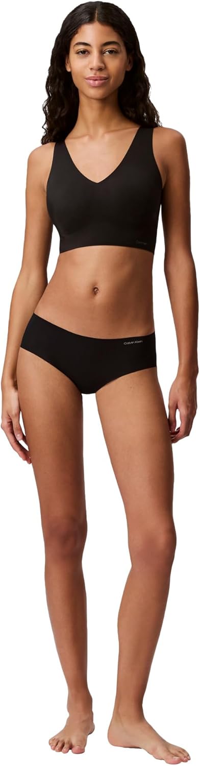 Бюстгальтер-бралетт Calvin Klein Womens Invisibles Comfort Seamless с легкой подкладкой и V-образным вырезом, Black — фото 3