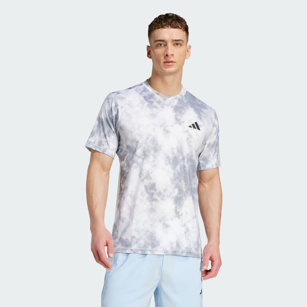 

Спортивная футболка Adidas Train Essentials Seasonal All Over Print Tee, цвет Halo Silver