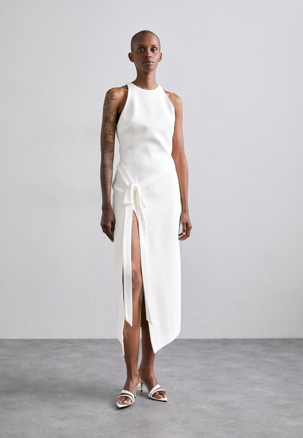 

Бальное платье BOW DETAIL MIDI DRESS David Koma, белый