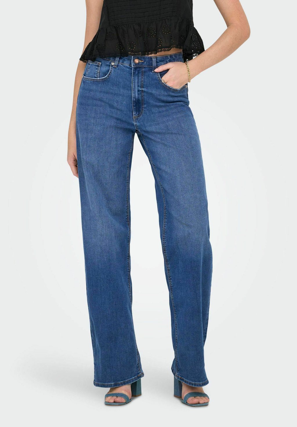 

Джинсы прямого кроя ONLY, цвет Medium Blue Denim