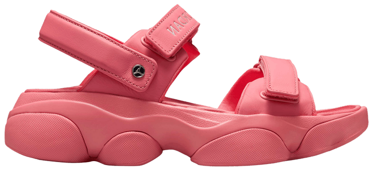 Сандалии Air Jordan Wmns Jordan Deja Sandal 'Pink Salt', розовый
