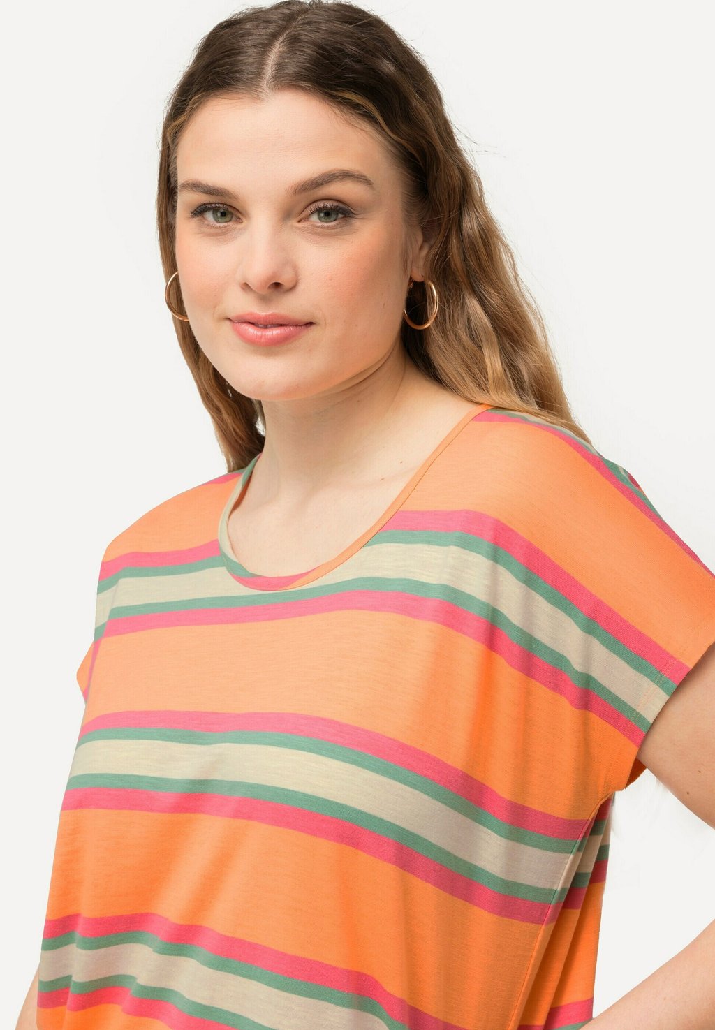 

Футболка с принтом MIXED STRIPE SLEEVE Ulla Popken, абрикос