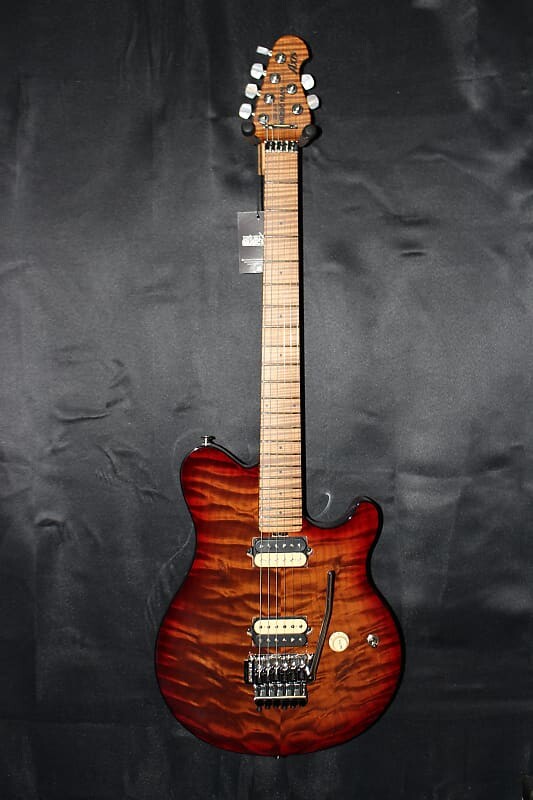 

Электрогитара Ernie Ball Music Man AXIS 2023 - Rosted Amber Quilt