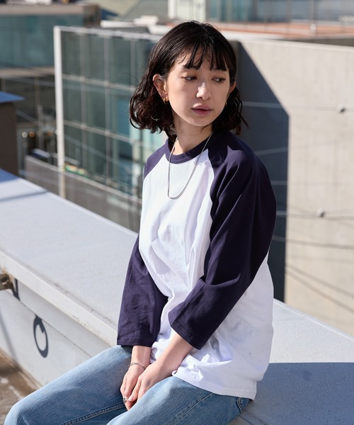 

Футболка United Athle с рукавом реглан 3/4, круглым вырезом, двухцветная, бело-темно-синяя