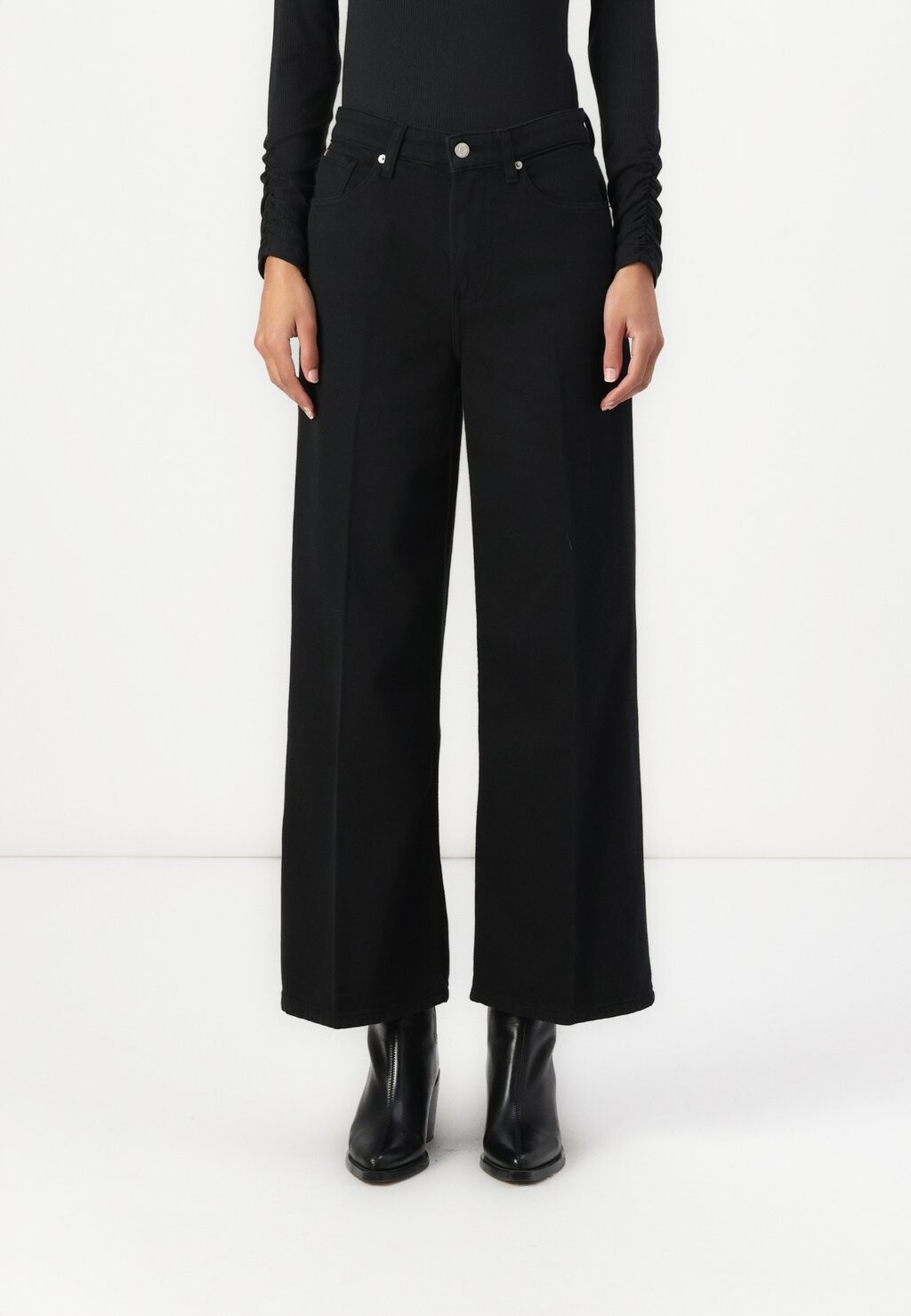 

Джинсы прямого кроя WIDE LEG Tommy Hilfiger, черный