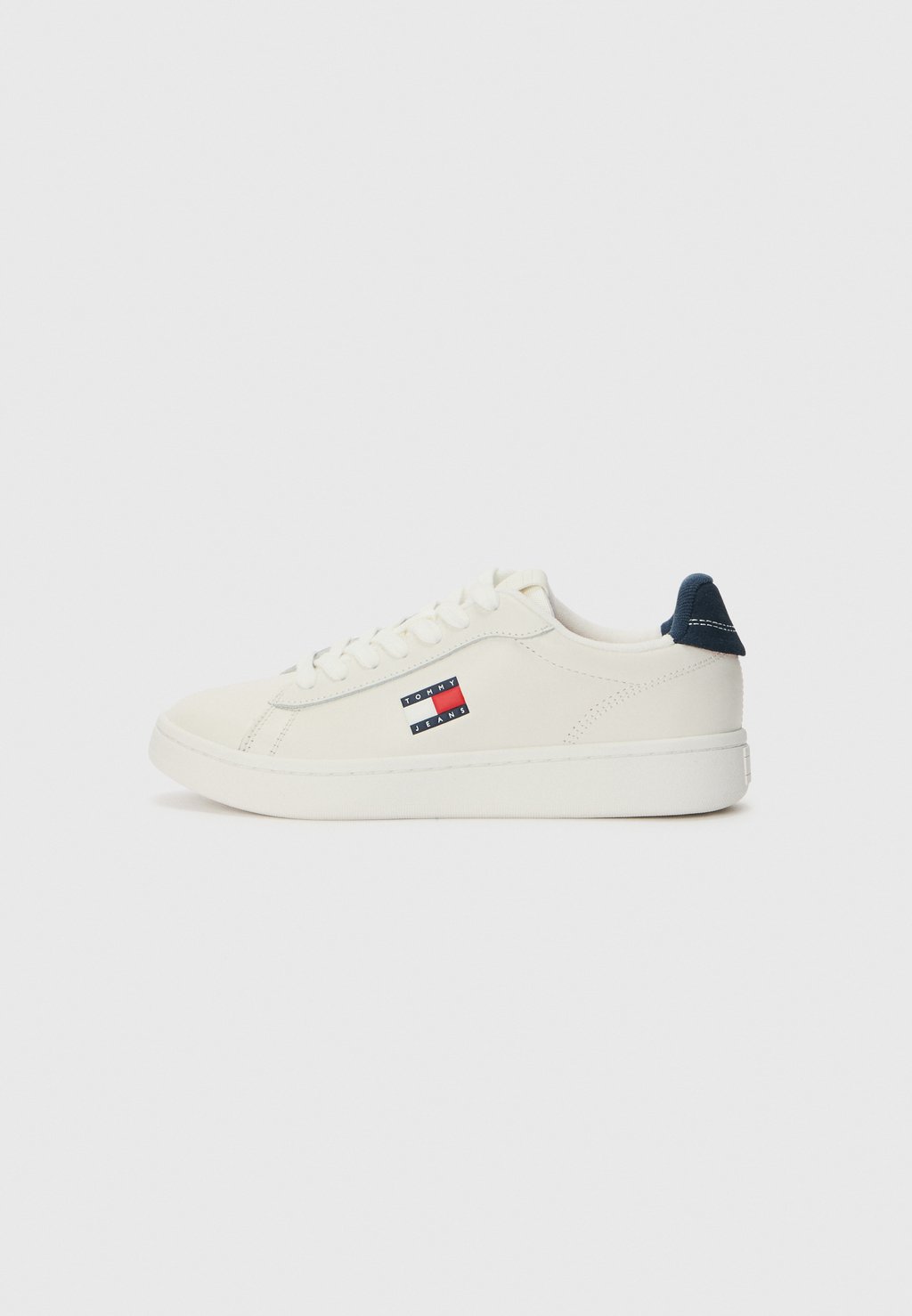 Низкие кеды ARCHIVE Tommy Jeans, белый