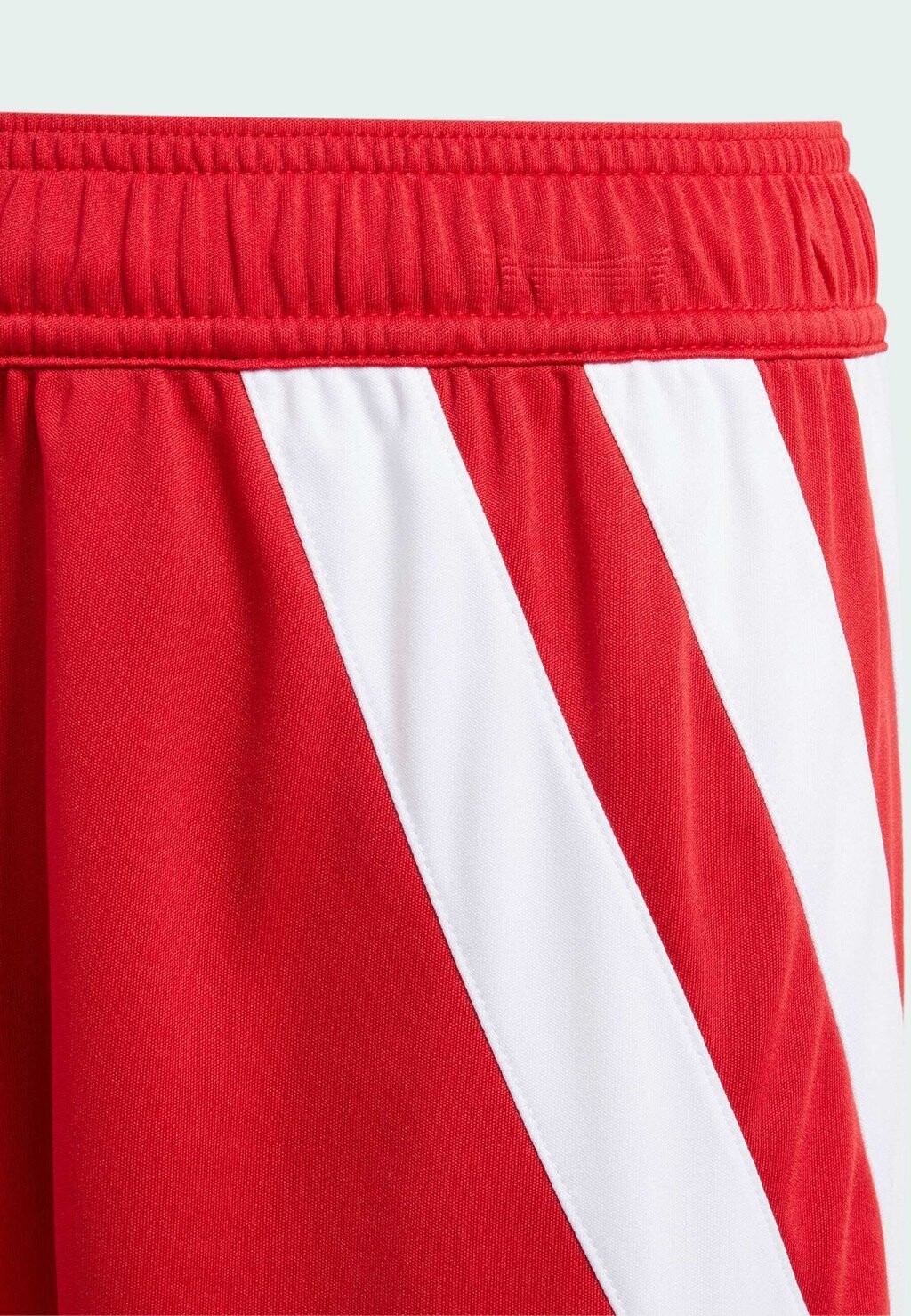 

Спортивные шорты FORTORE 23 adidas, красный