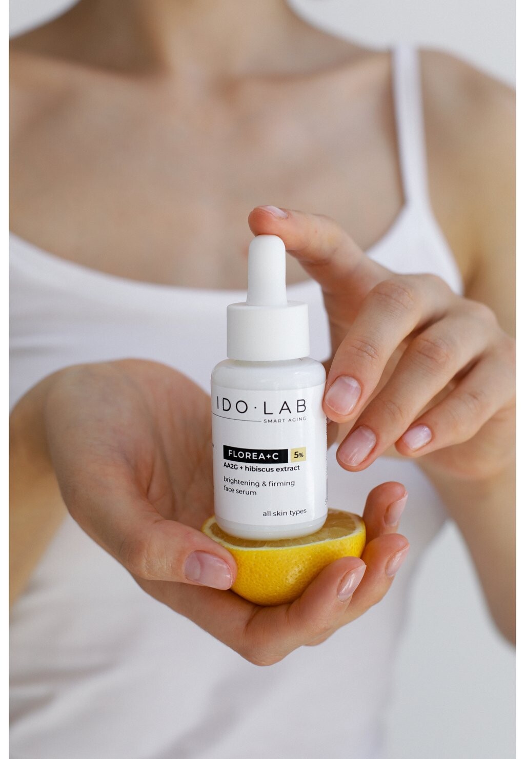 Сыворотка Ido Lab — FLOREA+C ILLUMINIERENDES SERUM MIT VITAMIN C , цвет pink — фото 3