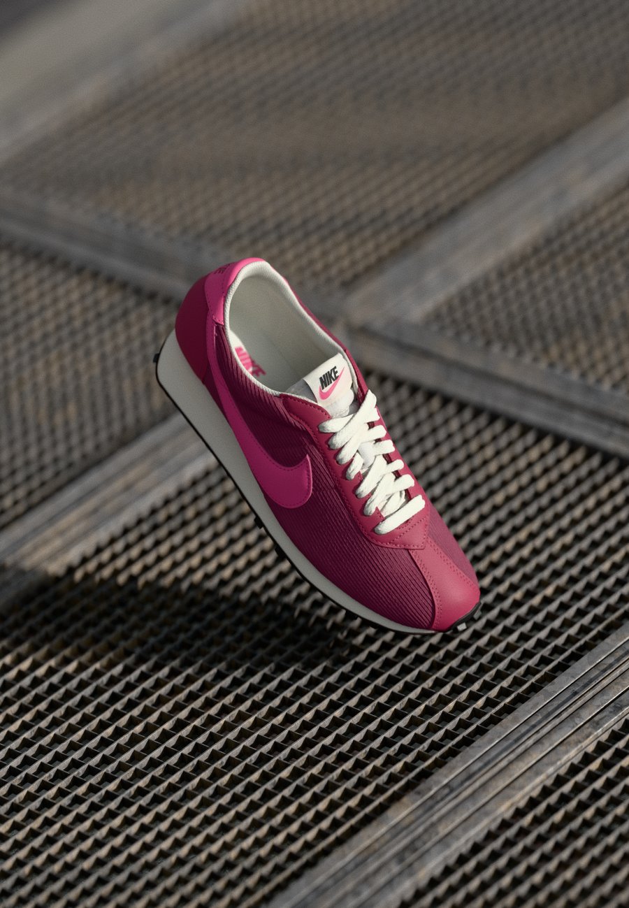 

Кроссовки Nike Sportswear LD 1000 SE, Sweet Beet/Pinksicle/Sail/Black/Pink