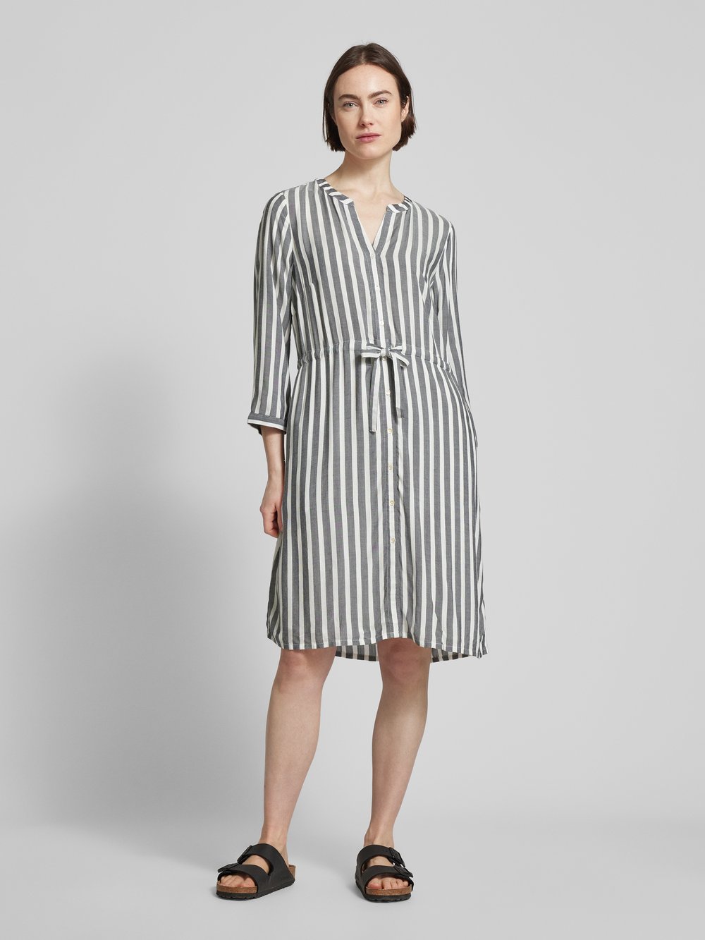 

Платье длиной до колена с полосатым узором Tom Tailor