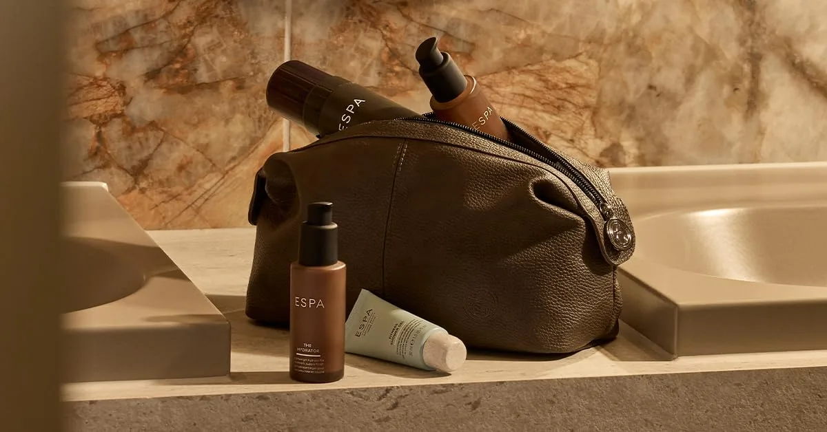 ESPA Men's Grooming Collection: набор для ухода из 4 предметов с очищающим гелем для лица, средством после бритья, увлажняющим кремом и гелем для душа — фото 3