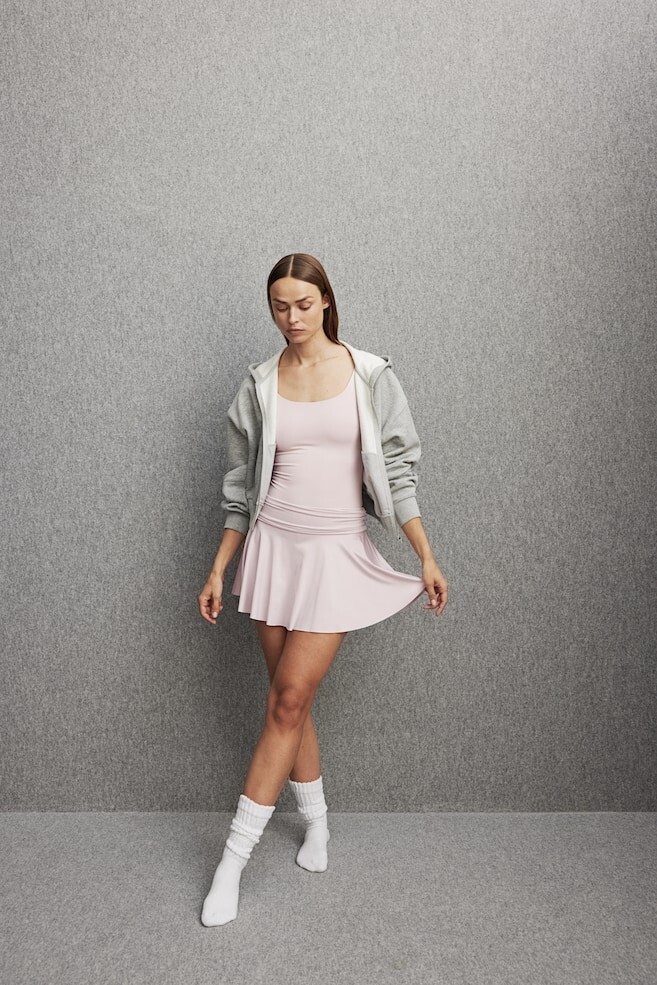 

Расклешенная теннисная юбка из материала Drymove H&M, розовый