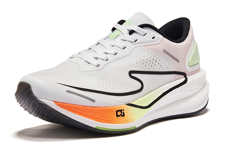 Пылезащитные амортизаторы Rebound Low Top для марафонских тренировок и длительных пробежек мужские бело-зеленые Erke, White/Green — фото 3