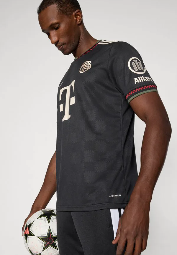 Третья футболка фк бавария сезона 2025/2026. Adidas Performance, Black/Halo Ivory — фото 4