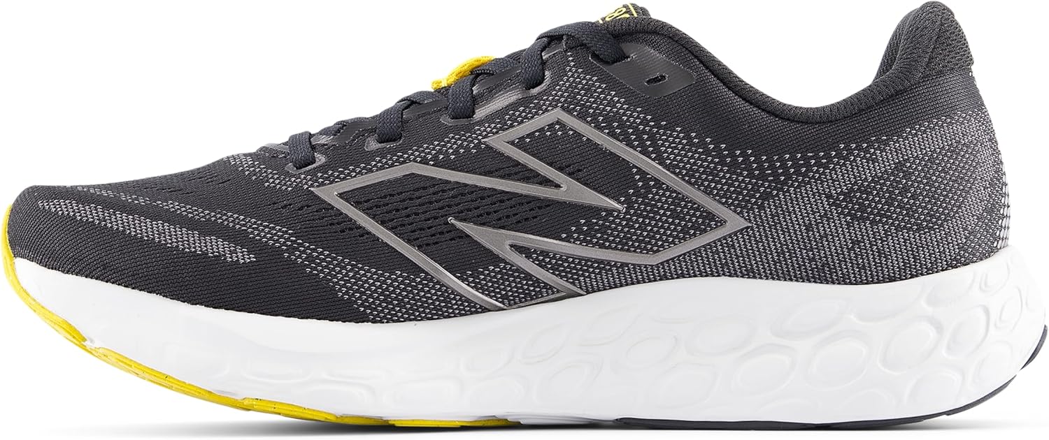 

Мужские кроссовки New Balance Fresh Foam 680 V8, черный