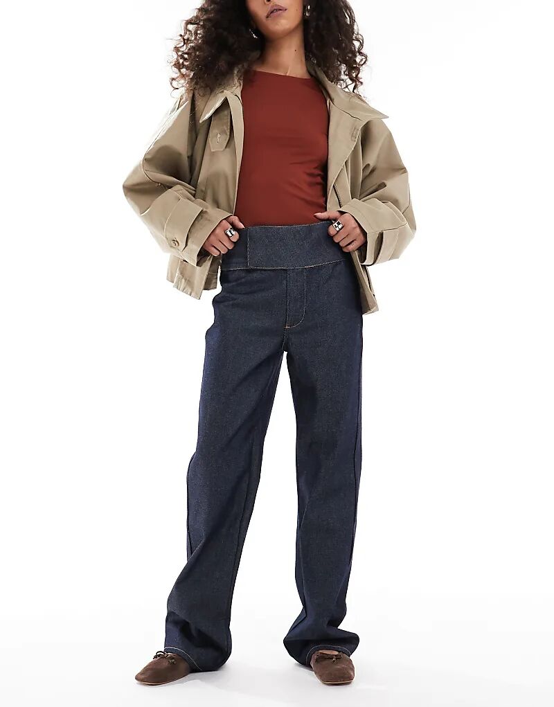 

Расклешенные джинсы ASOS DESIGN с нашивками чернильного цвета