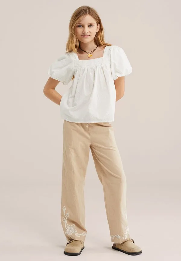Блузка кремового цвета We Fashion, Off-White