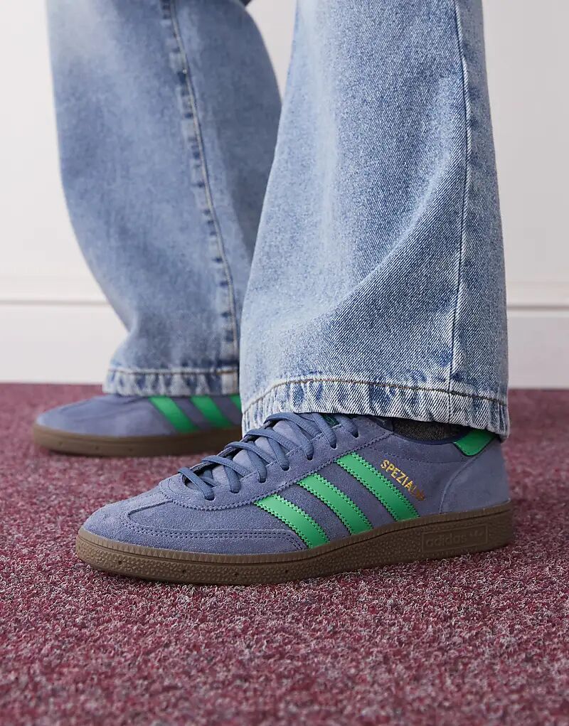 

Темно-синие и зеленые кроссовки Handball Spezial adidas Originals