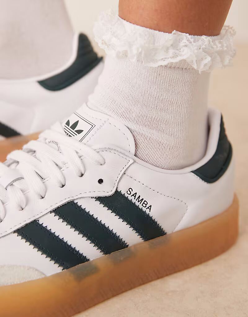 Кроссовки Adidas Originals Sambae белого и темно-зеленого цвета — фото 4