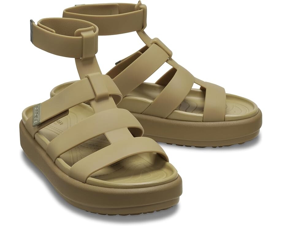 

Сандалии Crocs Brooklyn Luxe Gladiator, цвет Tan/Tan