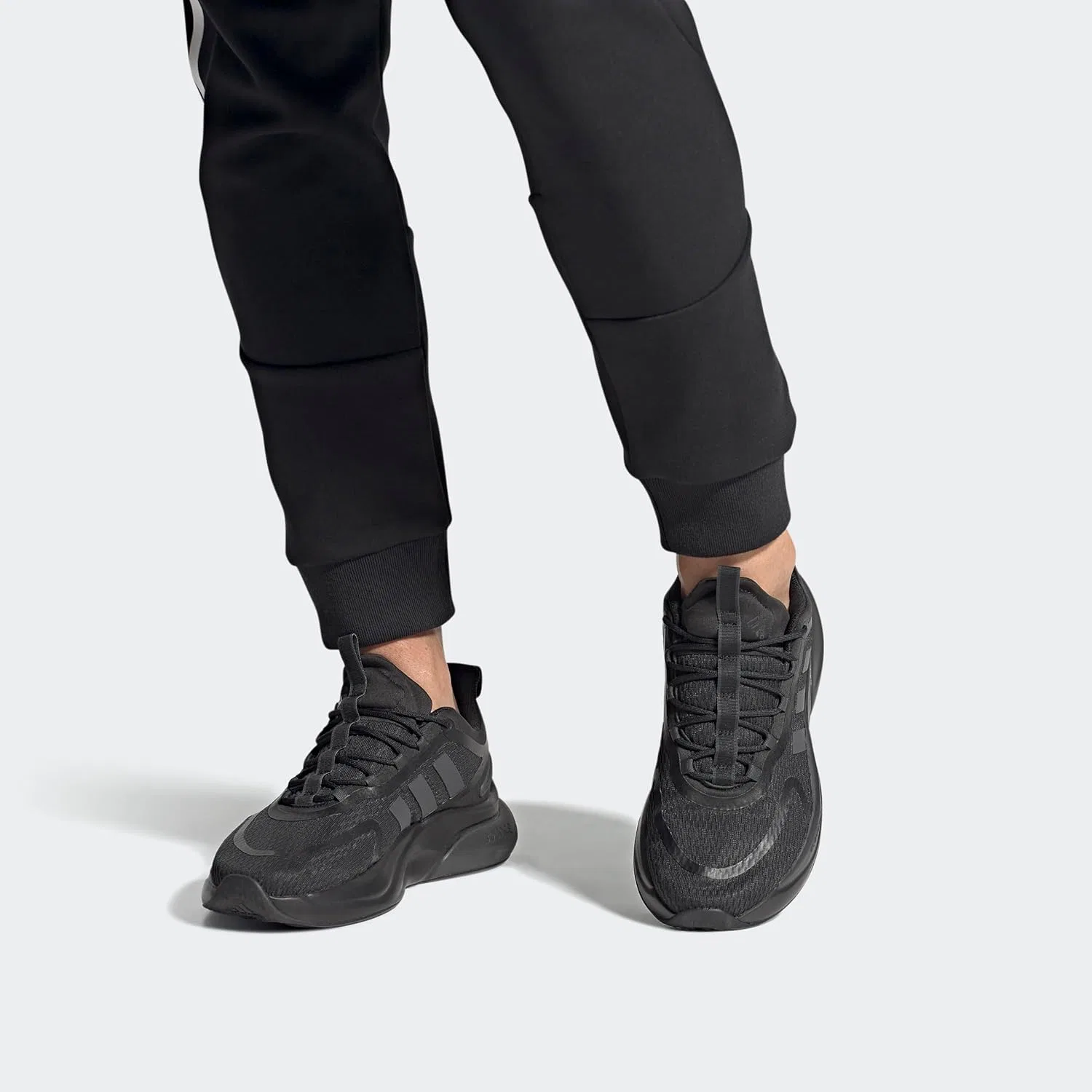 Мужские кроссовки Alphabounce + Adidas, Core Black Carbon — фото 2