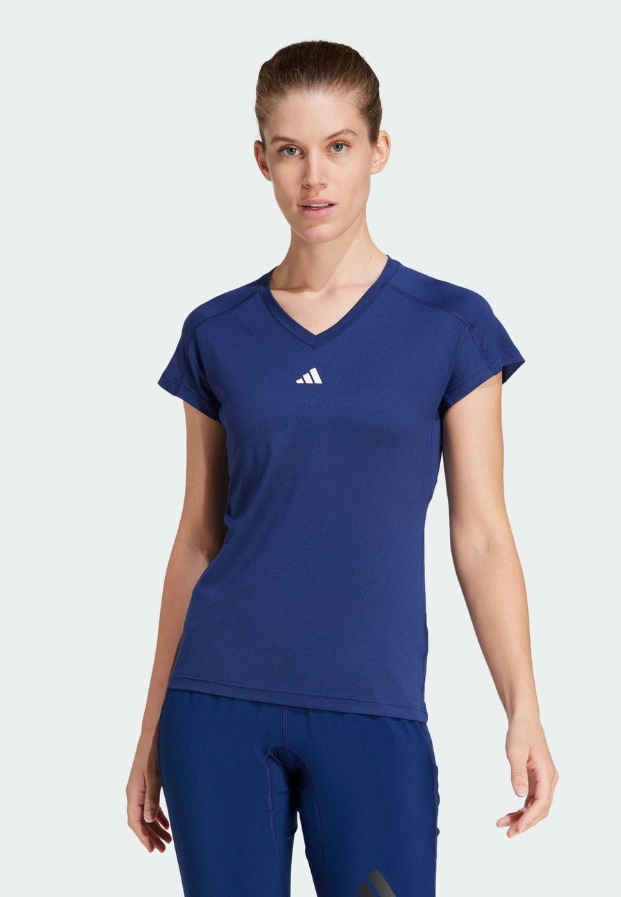 

Футболка Adidas Performance Sports T-shirt, Dark Blue White/Blue, Белый, Футболка Adidas Performance Sports T-shirt, Dark Blue White/Blue