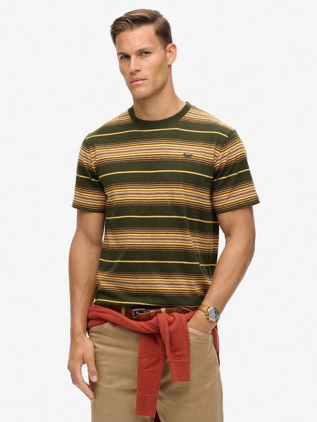 

Расслабленная футболка Superdry, цвет Olive/Multi