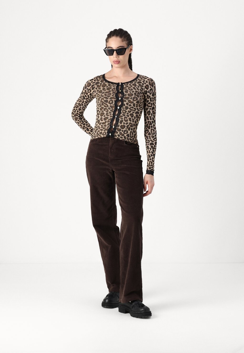 

Кардиган SEAMLESS BDG Urban Outfitters, песочный