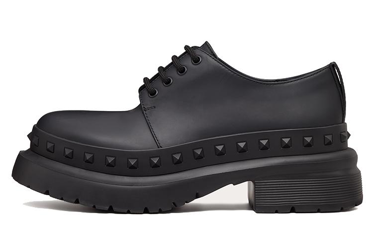 

Дерби Garavani M Way Rockstud Round Toe Valentino, Original Shoe Box Included