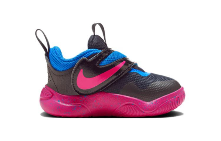 Комфортные износостойкие низкие кроссовки для малышей Team Hustle D 11 Black Purple Infant And Toddler Nike — фото 2