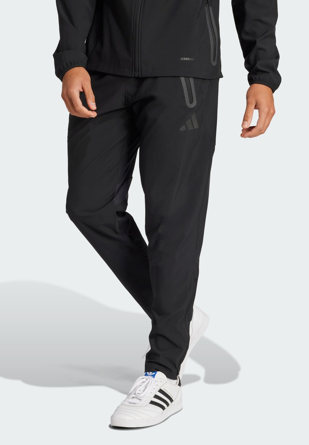 

Спортивные штаны TIRO 25 PRO VIS TECH TRAVEL PANTS Adidas Performance, черный