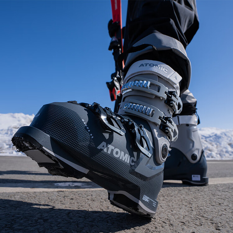 

Atomic Горнолыжные ботинки double-boa для высокогорного катания широкой посадки hawx magna серия жесткость 95 промежуточный уровень сине-серый широкий размер