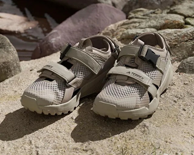 

Мужские шлепанцы Adidas, EU, черный/серый