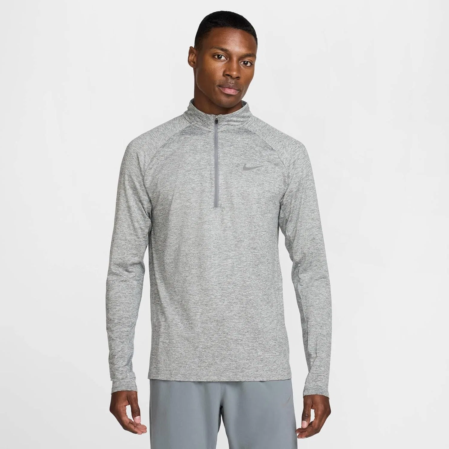 Мужская беговая футболка Nike Stride Dri-fit с застежкой-молнией на четверть длины — фото 2