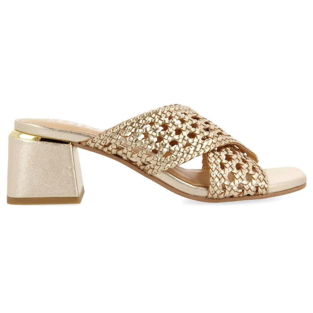 Сандалии Gioseppo 72253 heel, золотой