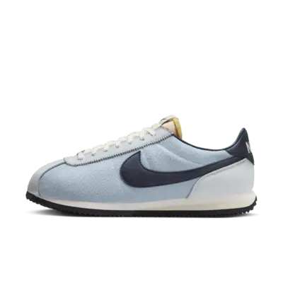 

Кроссовки Nike Cortez, цвет Light Armory Blue/Pure Platinum/Black/Dark Obsidian