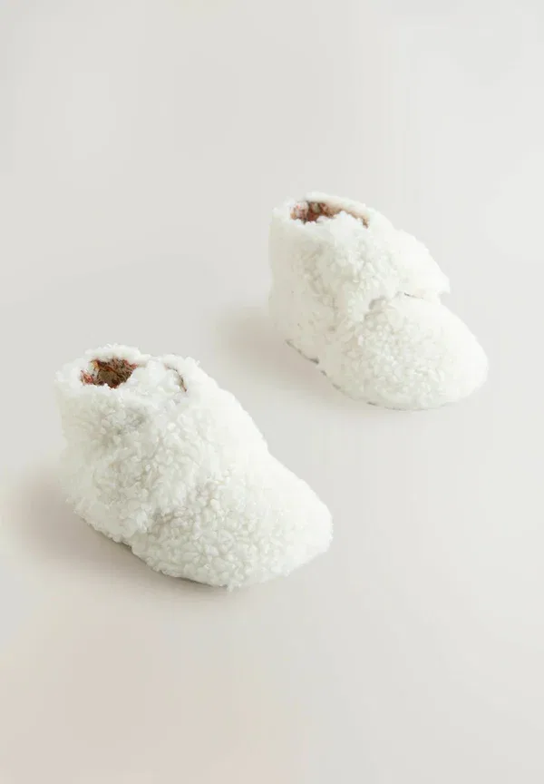 Тапочки Regular fit cosy touch fasten slippers Next, нейтральный — фото 2