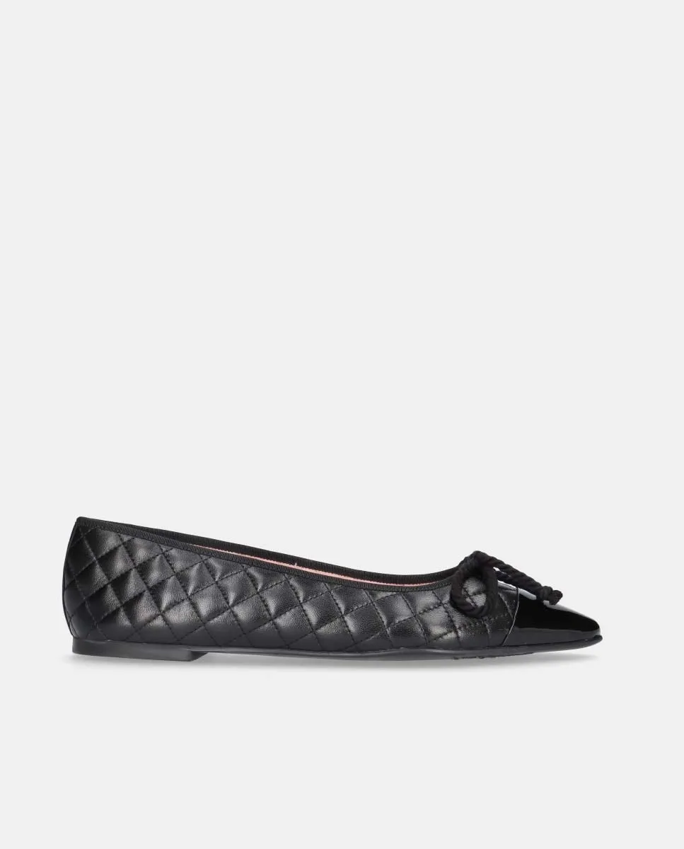 Женские балетки Tyra из наппы с стеганой отделкой и лаковым мыском Pretty Ballerinas, черный