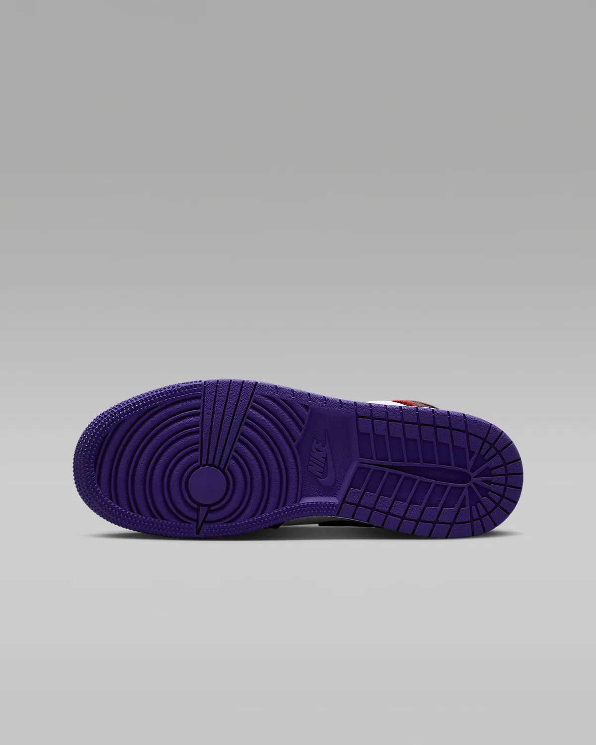 Кроссовки Air Jordan 1 Mid SE для старших детей, True Red/White/Court Purple/Black — фото 2