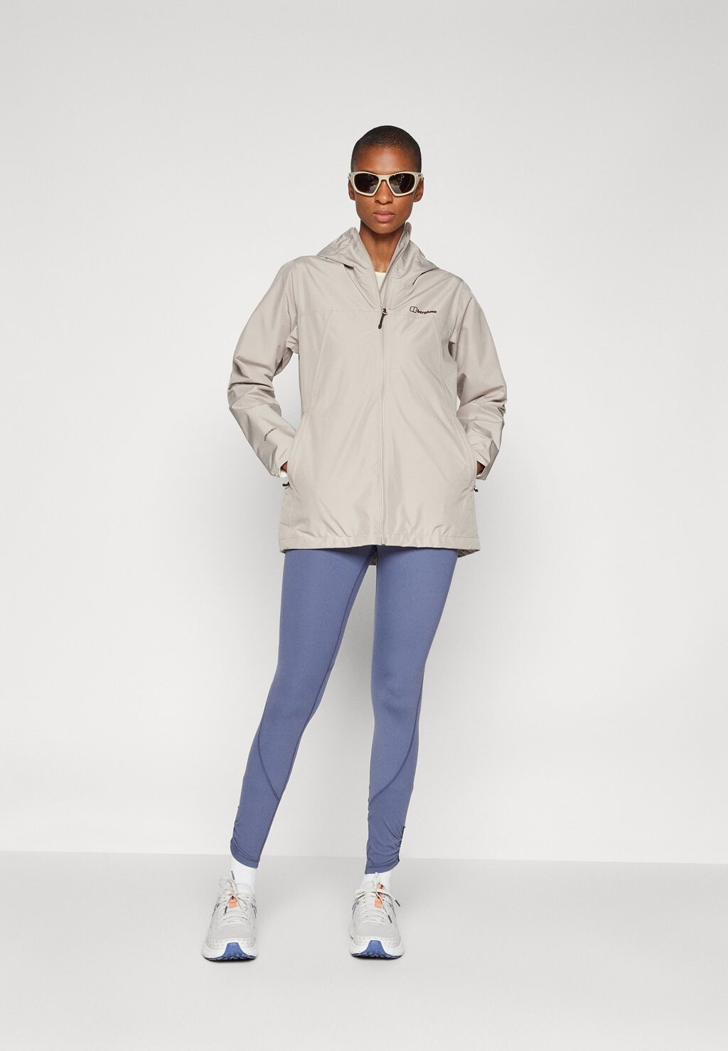 

Водонепроницаемая куртка DELUGE PRO JACKET Berghaus, светло-серый