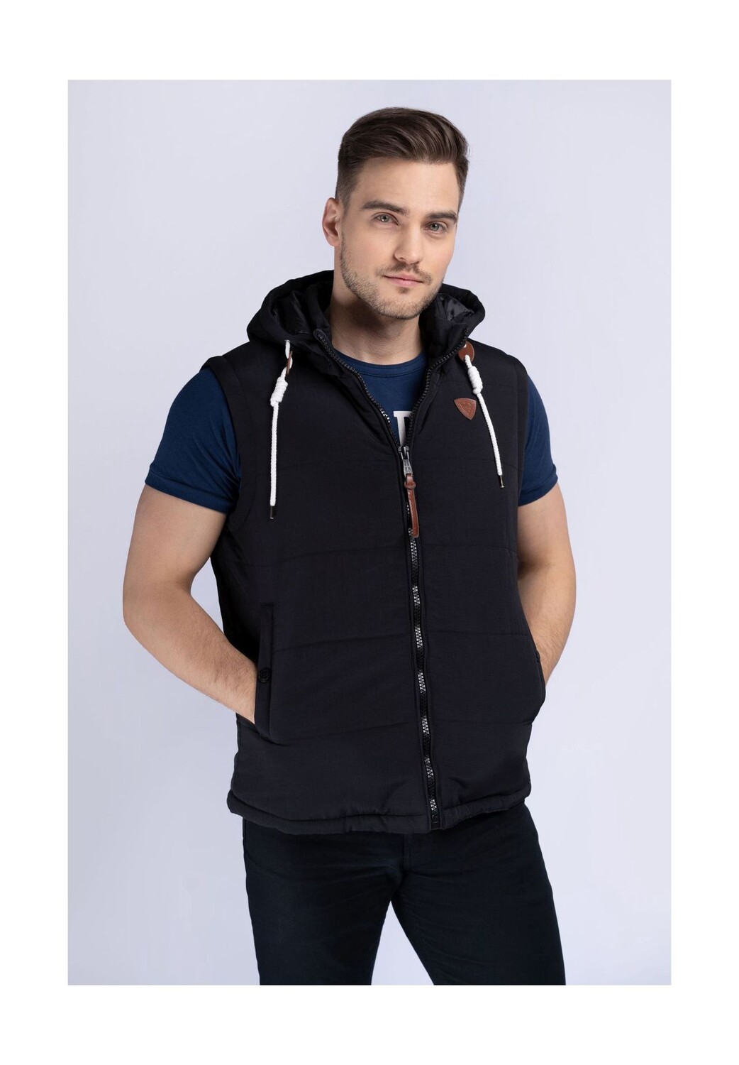 

Мужской жилет с капюшоном стандартного кроя POLMEAR LONSDALE, черный