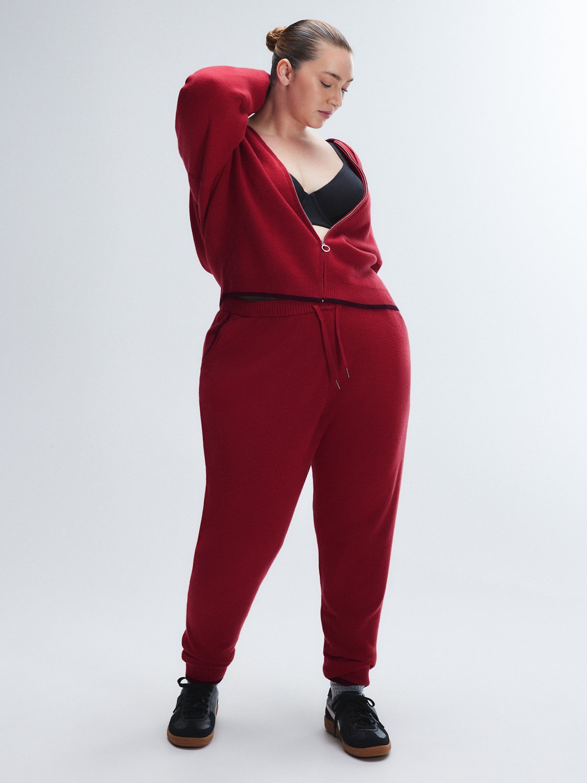 

Спортивные штаны Savage X Fenty Lit Leisure Knit, цвет Red Cognac