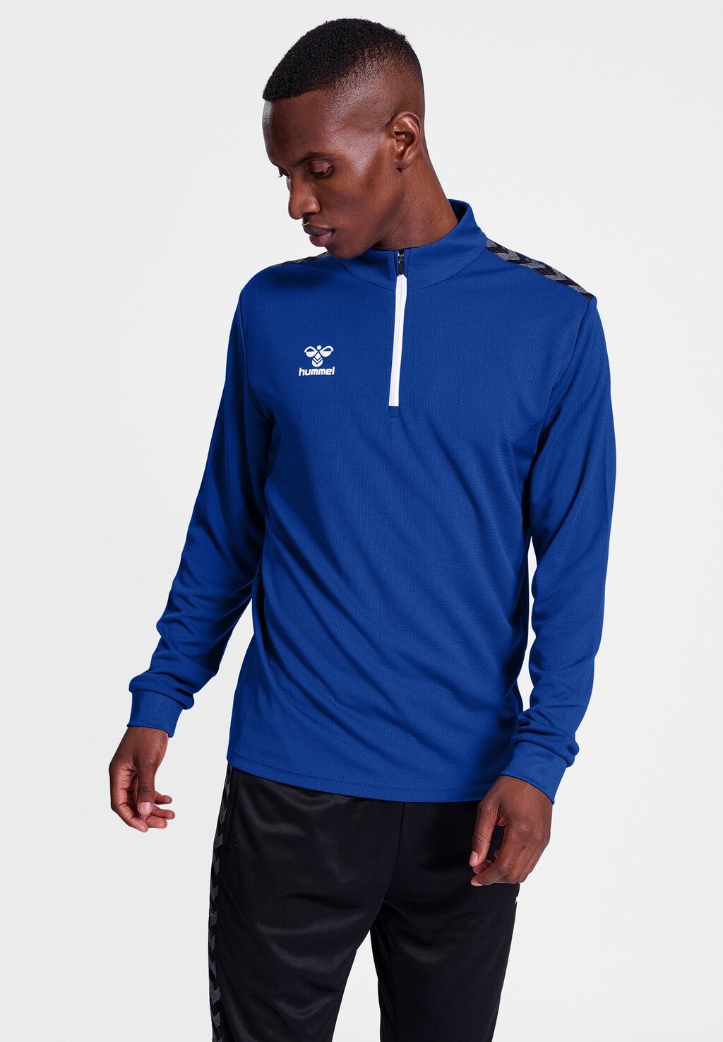 

Толстовка AUTHENTIC HALF-ZIP TRAININGSPULLOVER Hummel, цвет true blue