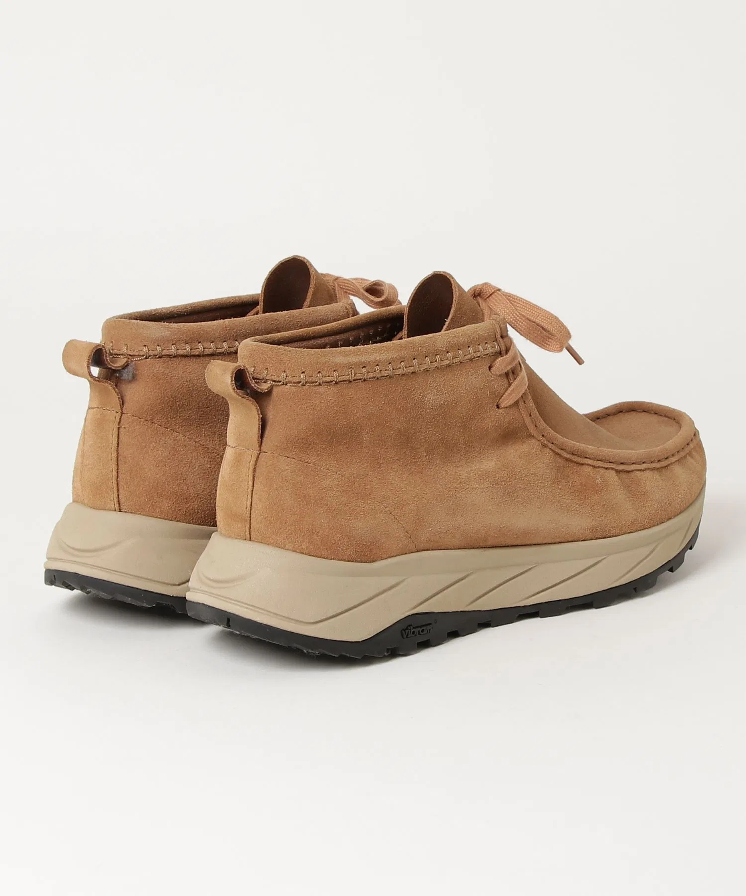 Унисекс замшевые кроссовки Wallabee Eden Clarks бежевые — фото 2