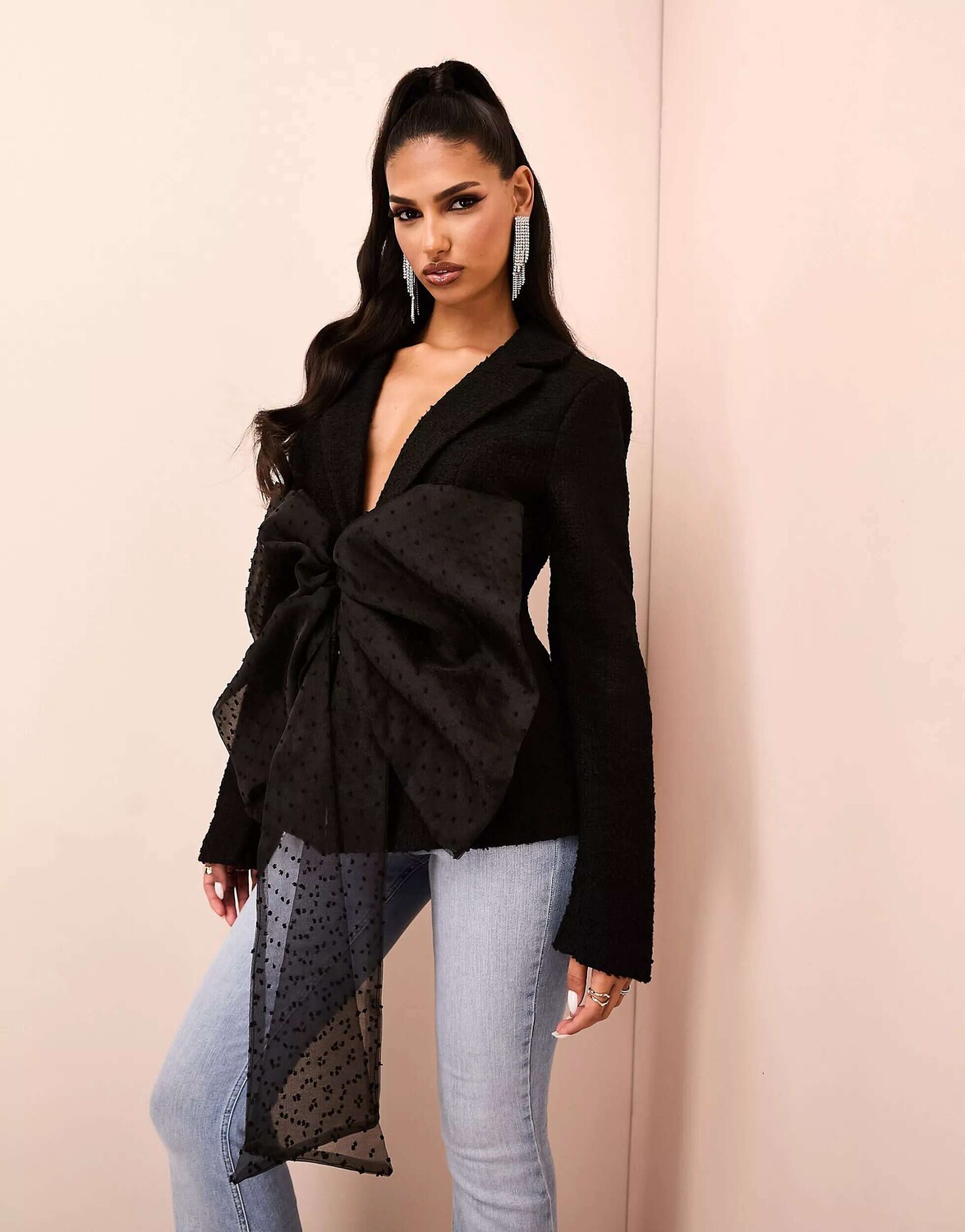 

Черный блейзер из букле с бантом из органзы ASOS LUXE
