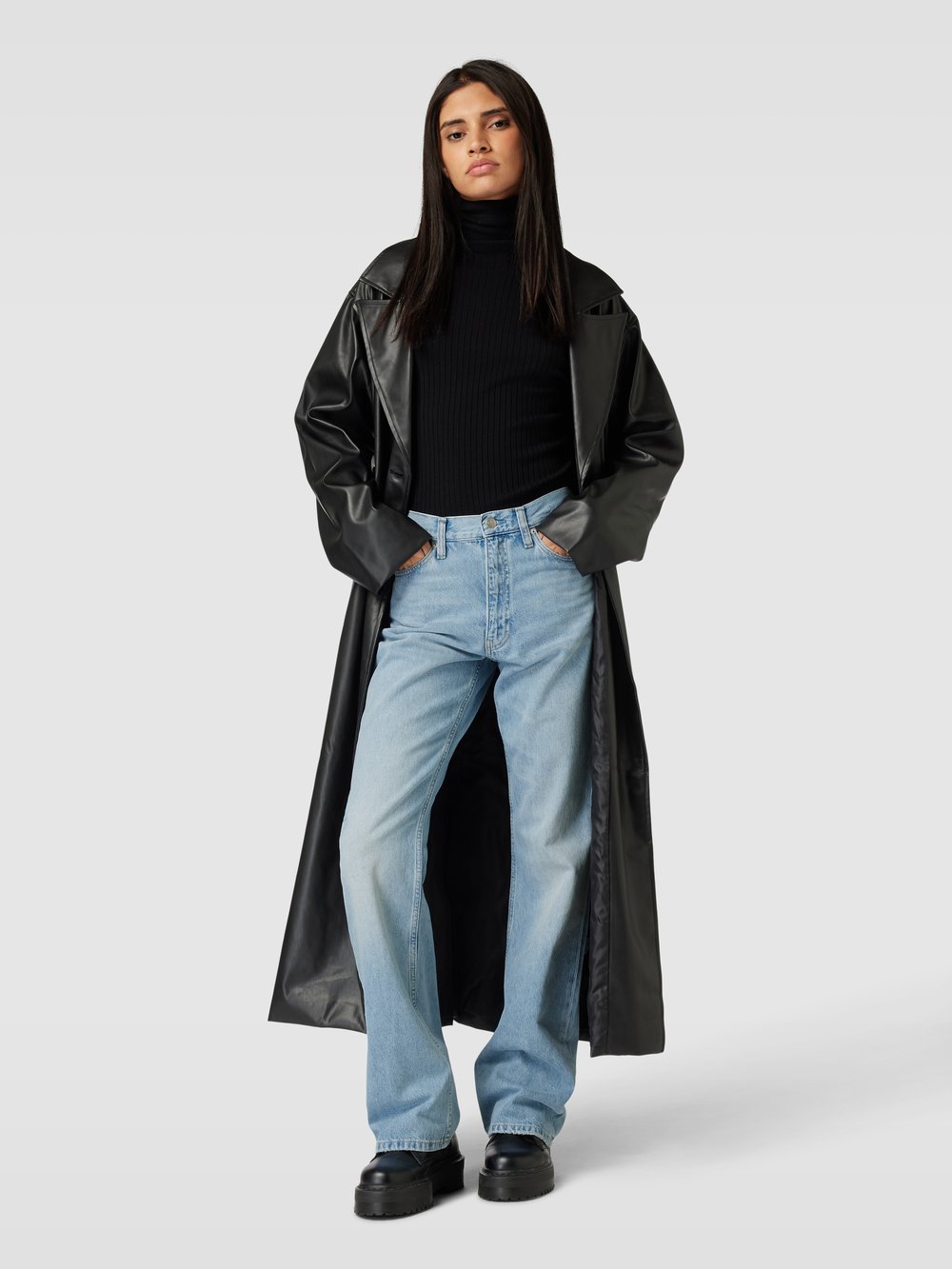 

Джинсы Bootcut с этикетками Calvin Klein Jeans, светло-голубой