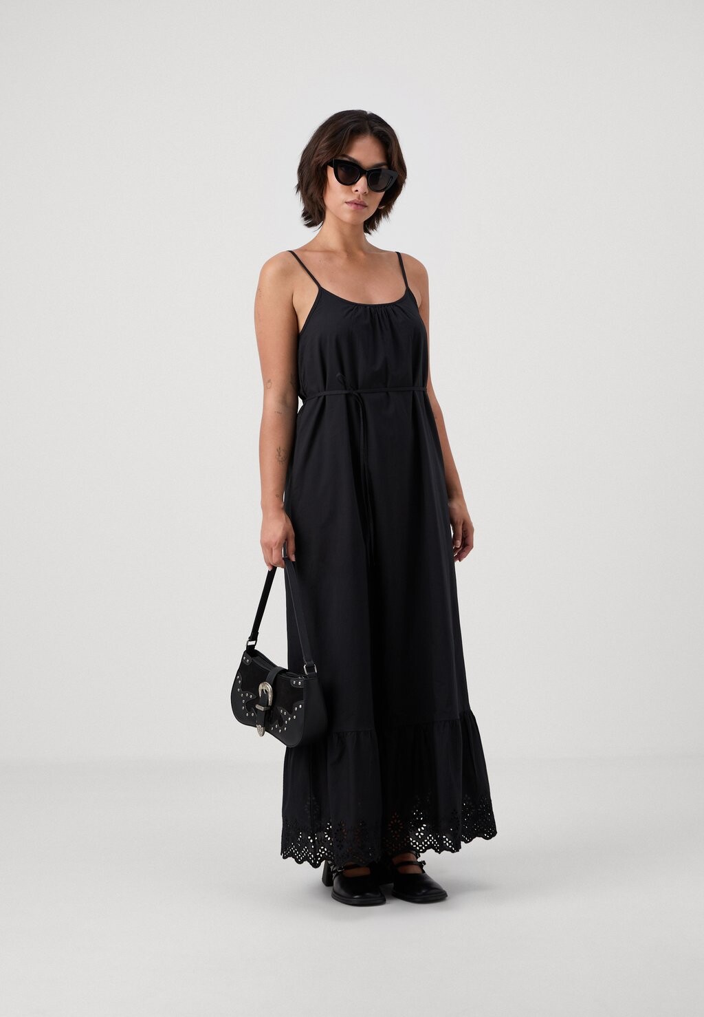 

Платье макси ONLLOU STRAP DRESS ONLY Petite, черный