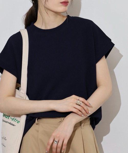 

Женская футболка, жаккардовая, однотонная, французский крой FUNALIVE, темно-синий