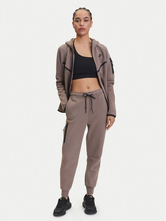 Спортивные брюки обычного кроя Tech Fleece HV6779 Nike, коричневый — фото 2
